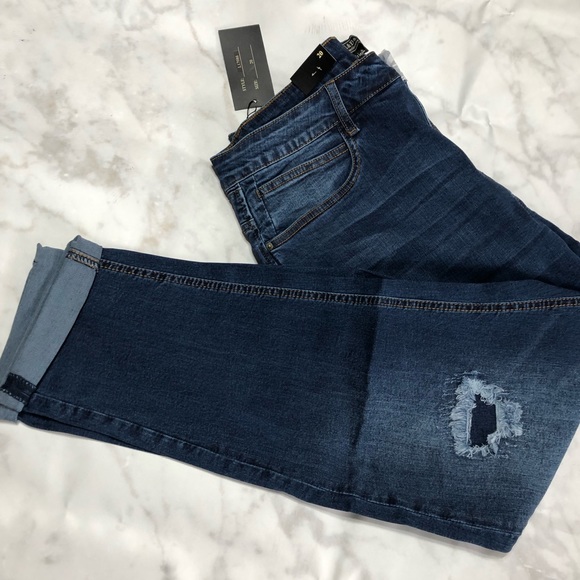 The L&B High Rise Distressed Boyfriend Jean - Sz 22 - Picture 4 of 10